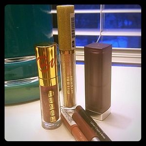 Lip Stick, Gloss, Topper and Liner(s) Bundle